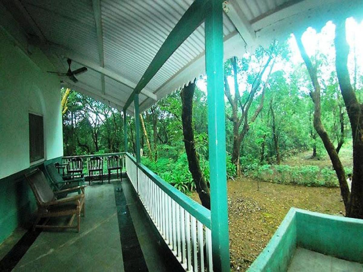 Cecil Hotel Matheran Buitenkant foto